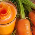 Carrot Apple Ginger Juice regulates blood sugar levels and promotes hair growth